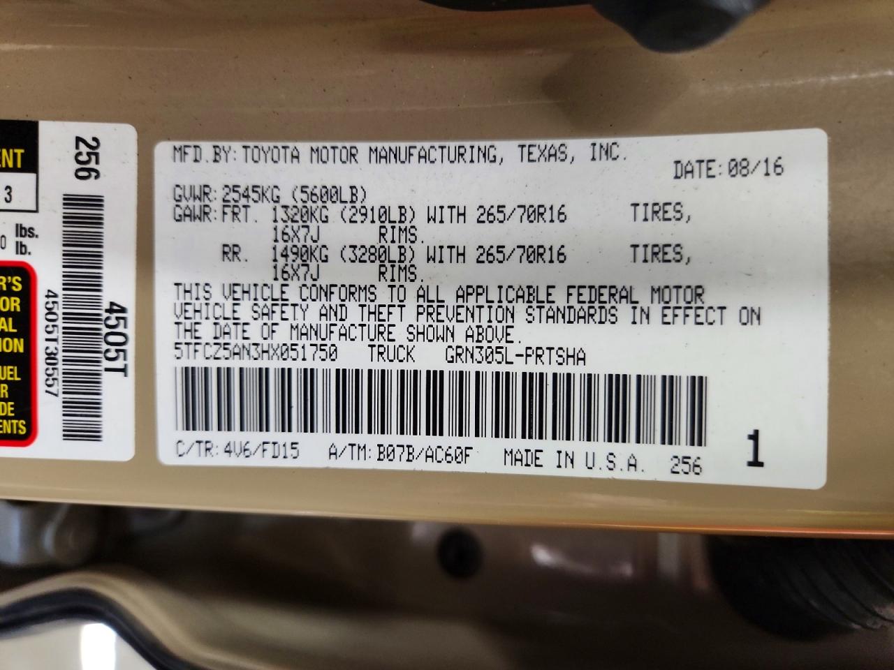 2017 TOYOTA TACOMA