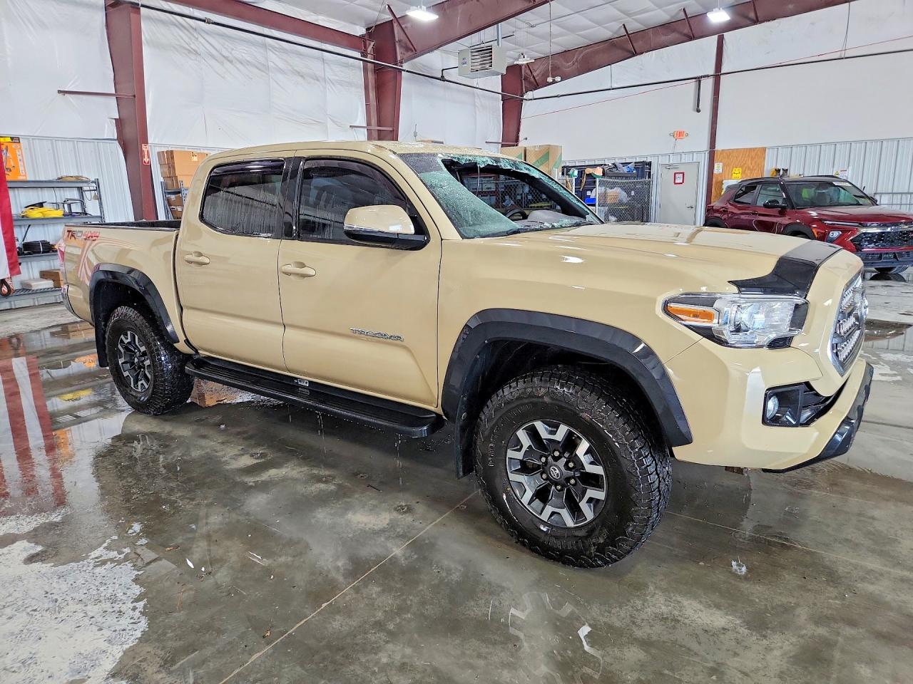 2017 TOYOTA TACOMA