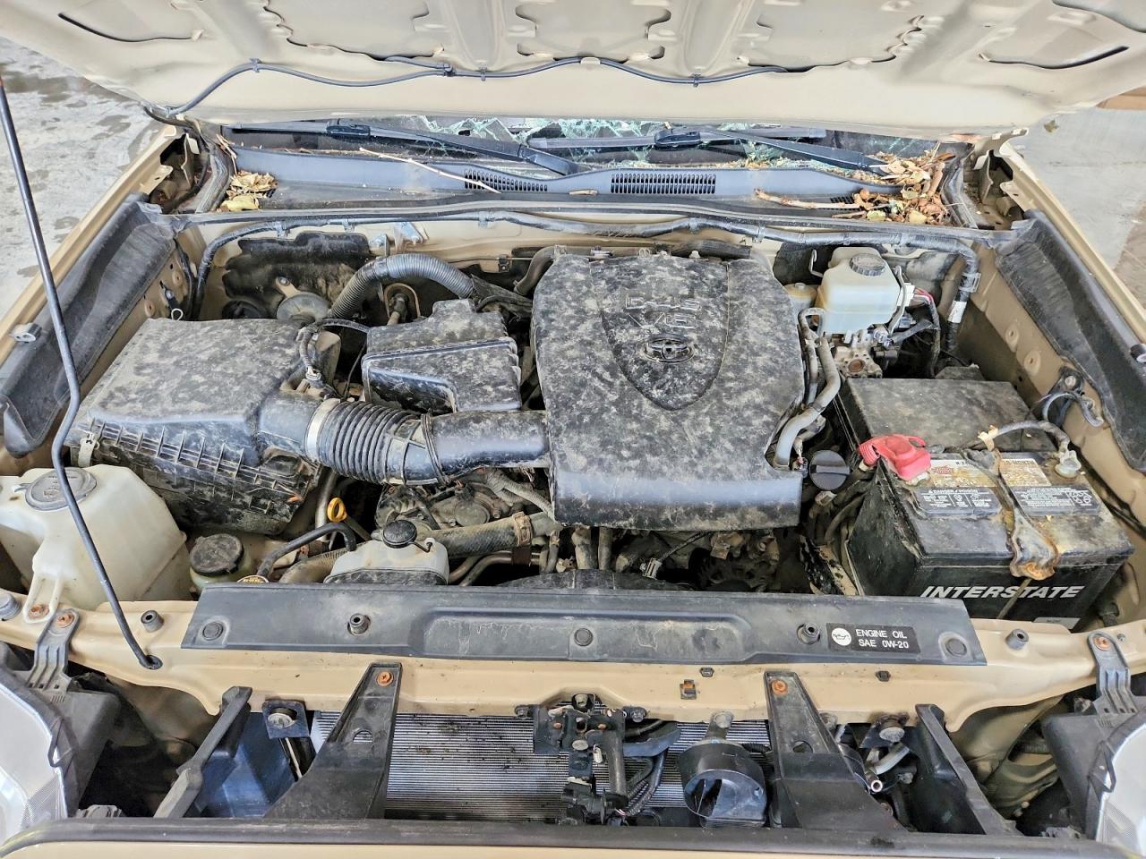 2017 TOYOTA TACOMA