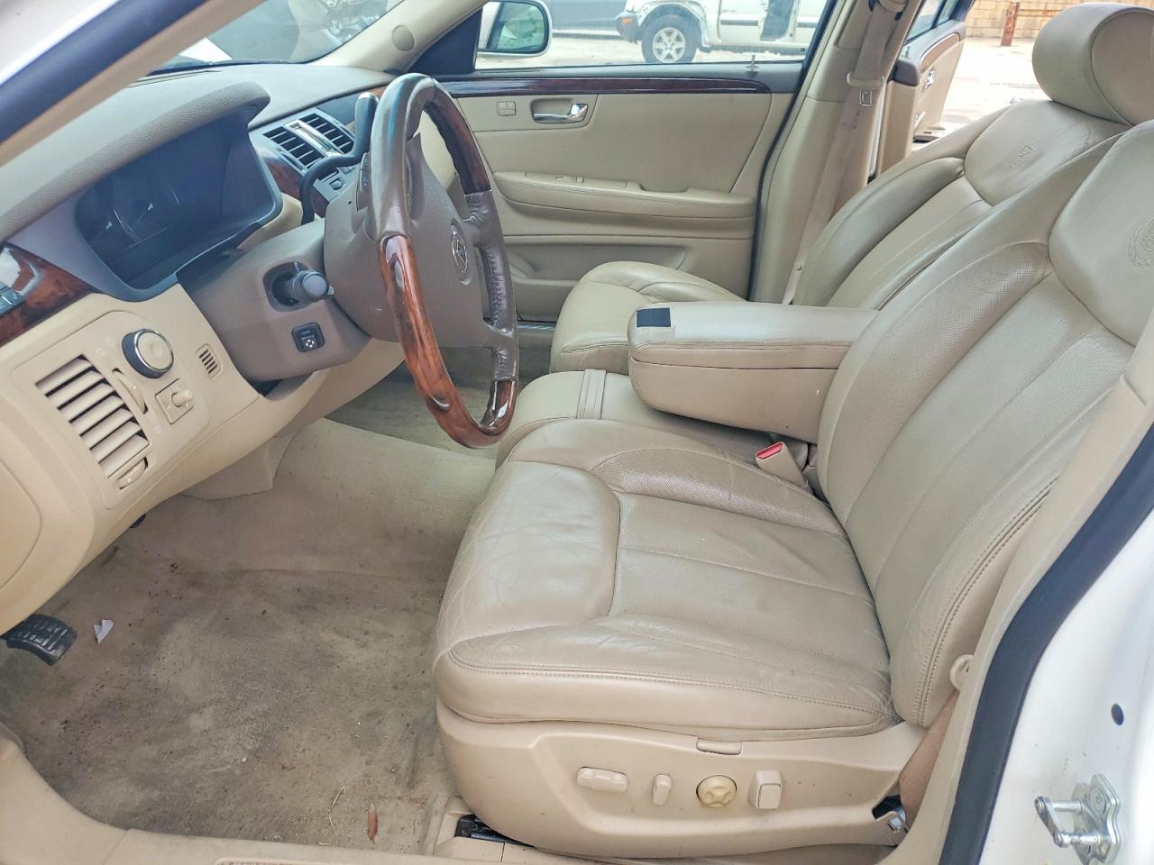 2006 CADILLAC DTS