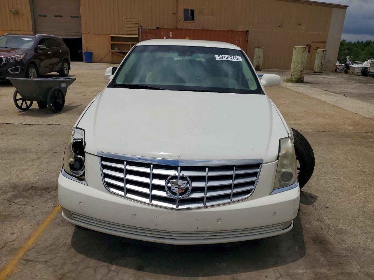 2006 CADILLAC DTS