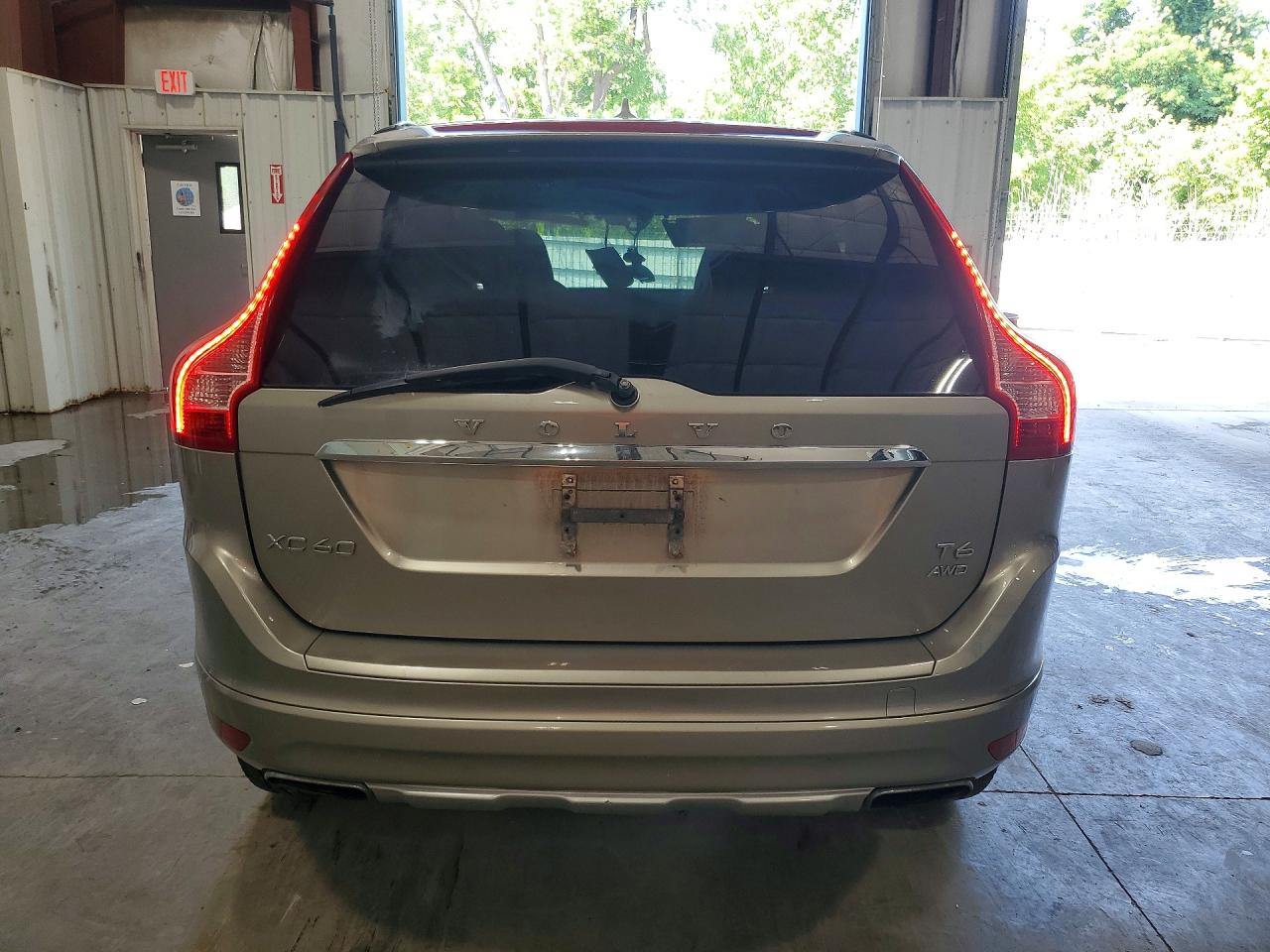 2015 VOLVO XC60