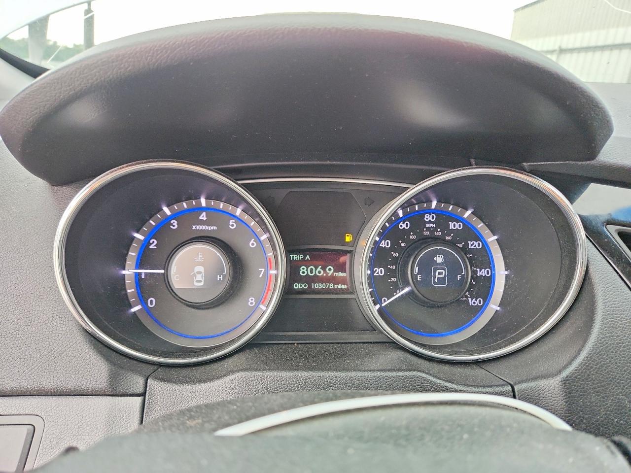 2011 HYUN SONATA
