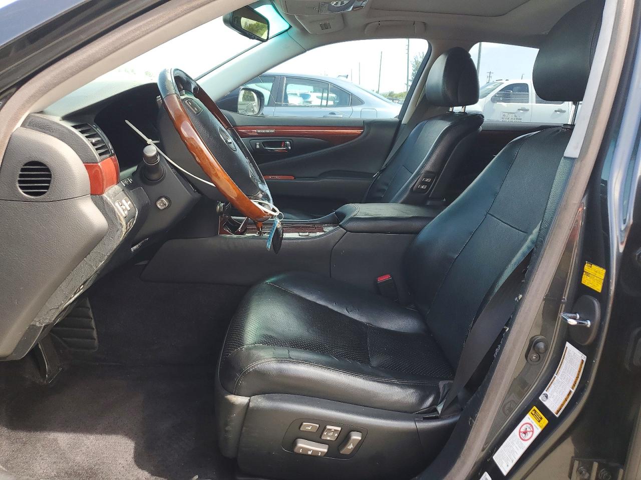 2009 LEXUS LS460