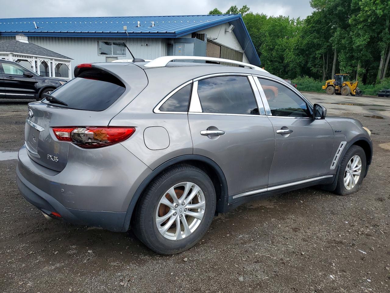 2010 INFINITI FX35 BASE