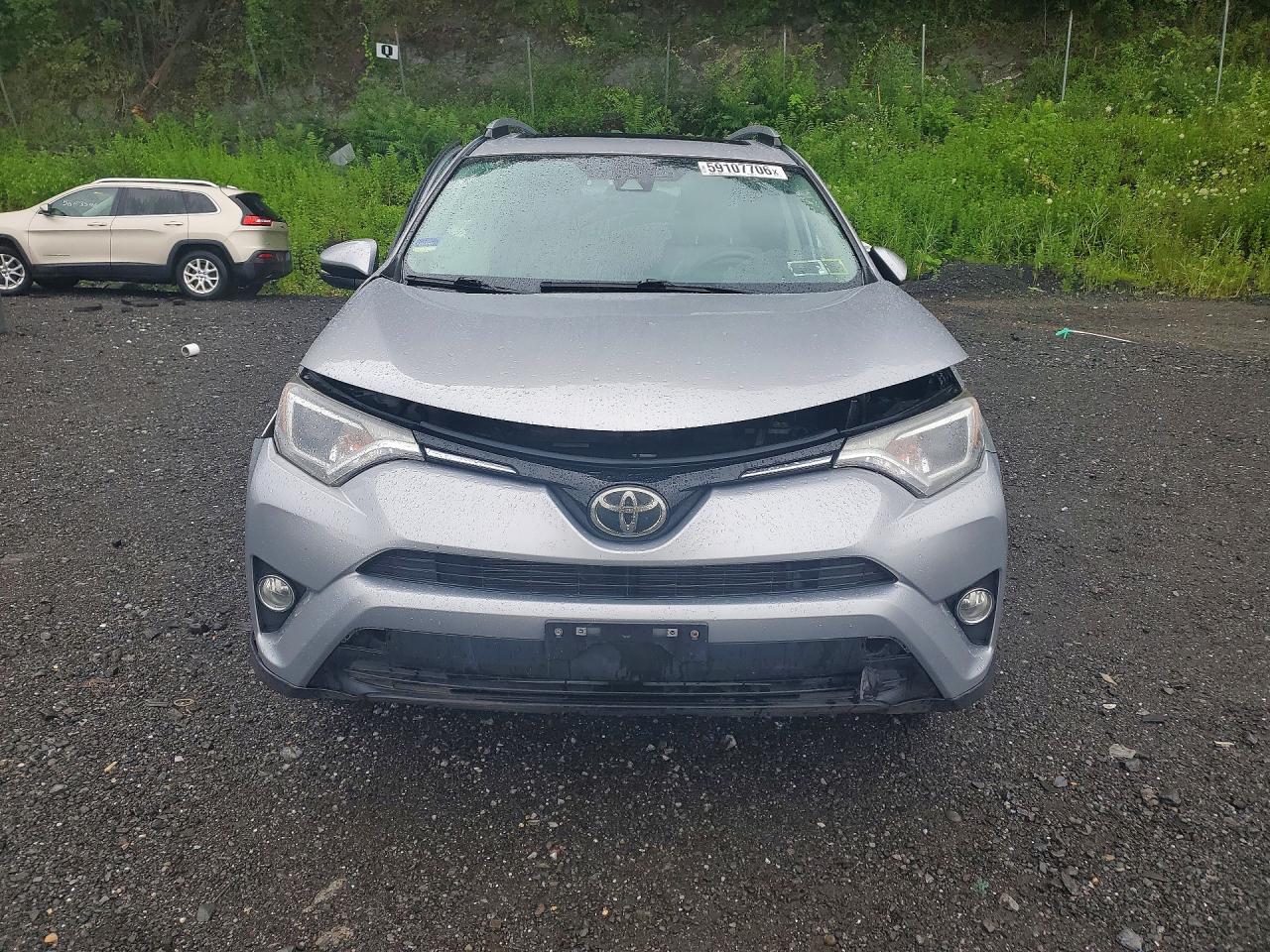 2017 TOYOTA RAV4
