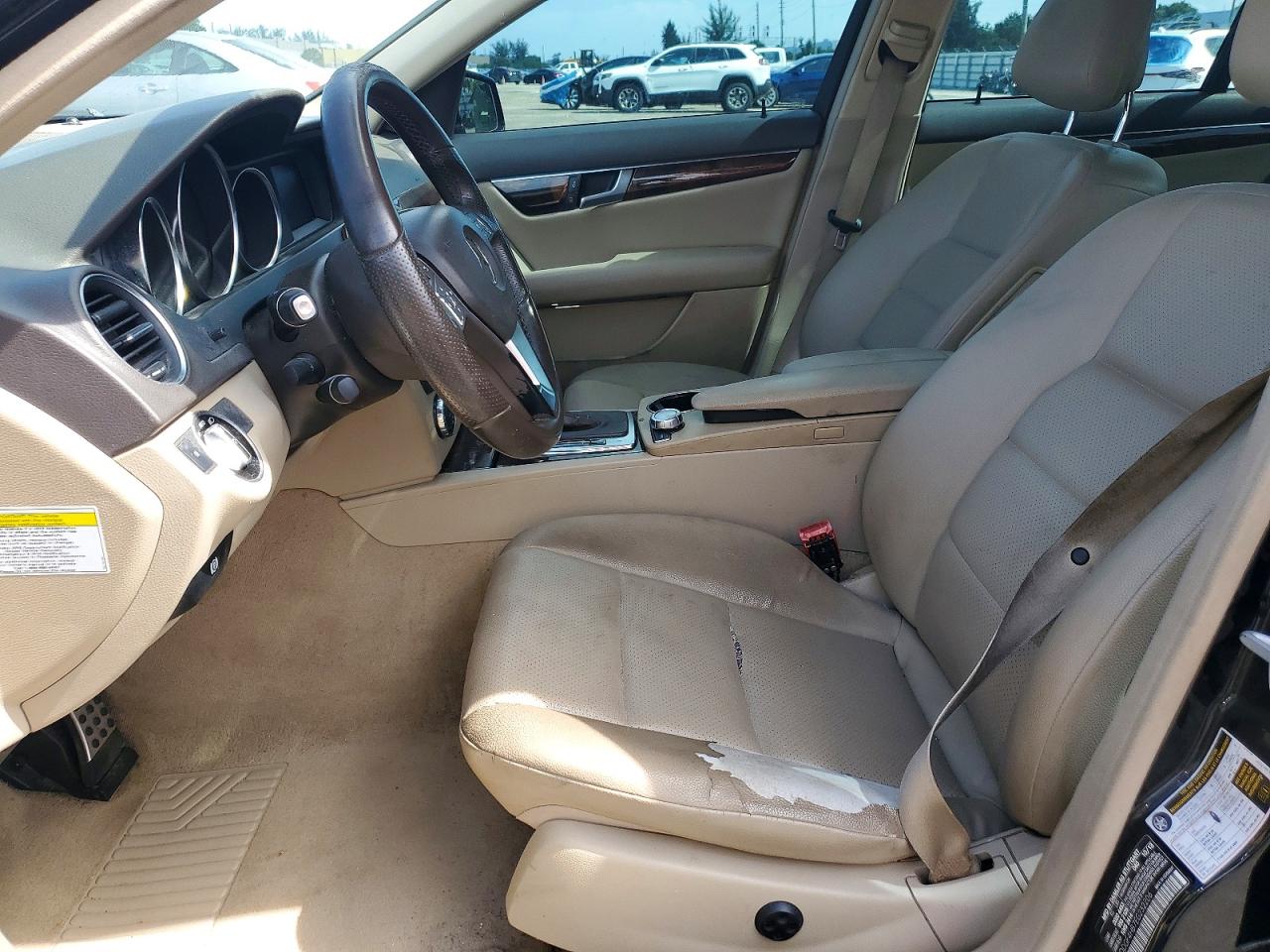 2014 MERCEDES-BENZ C-CLASS