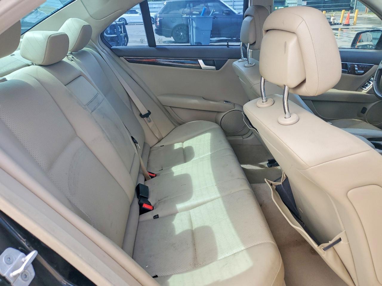 2014 MERCEDES-BENZ C-CLASS