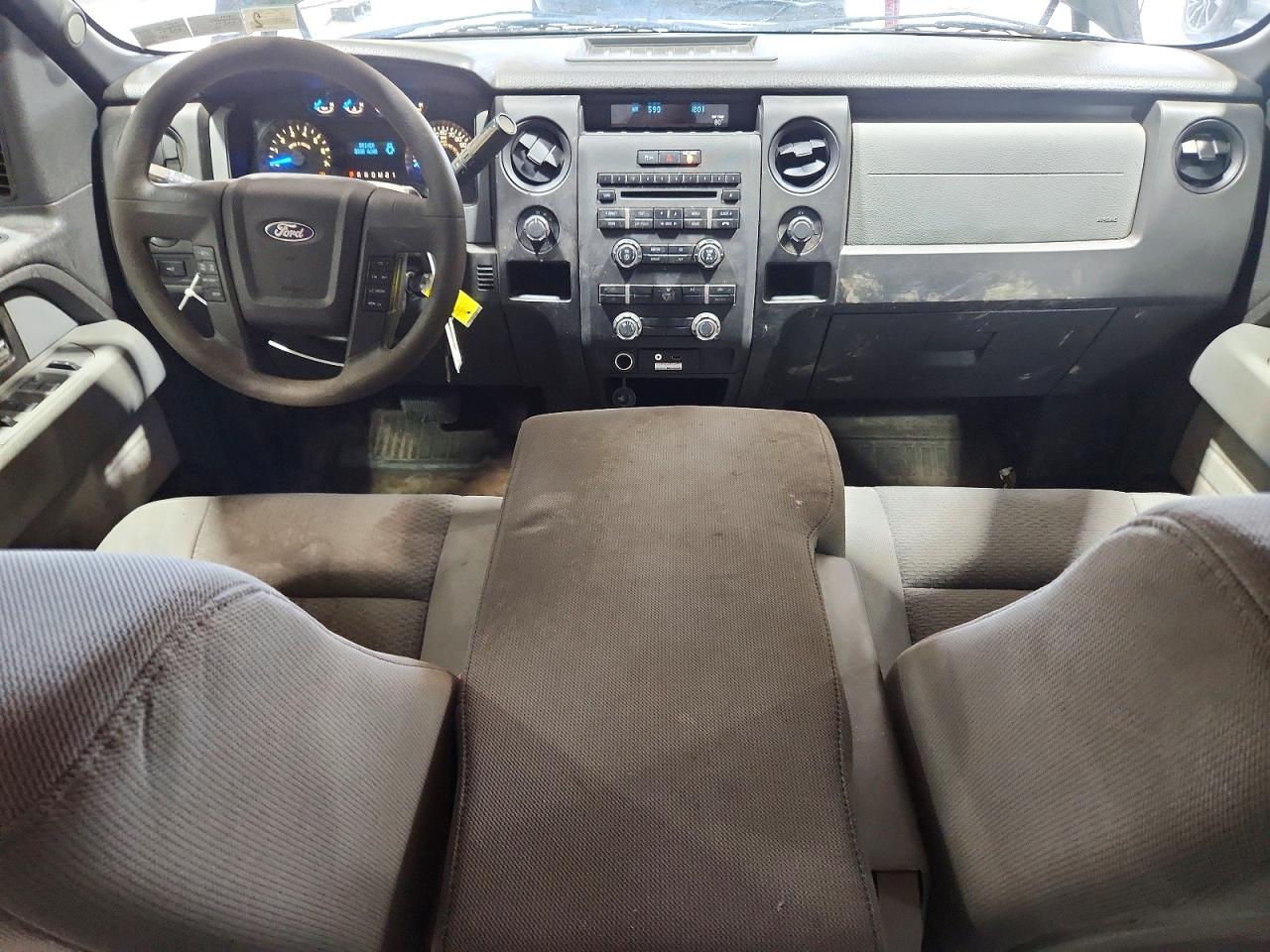 2013 FORD F150