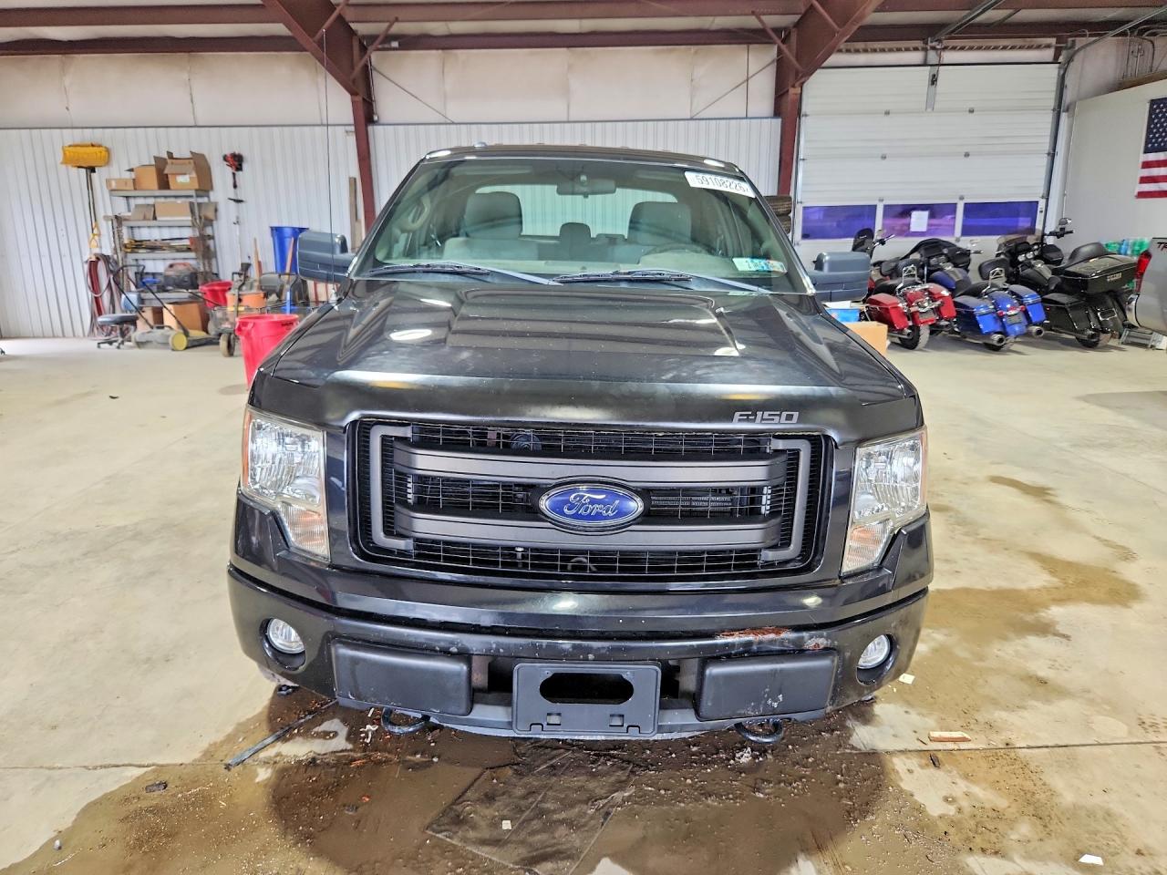 2013 FORD F150