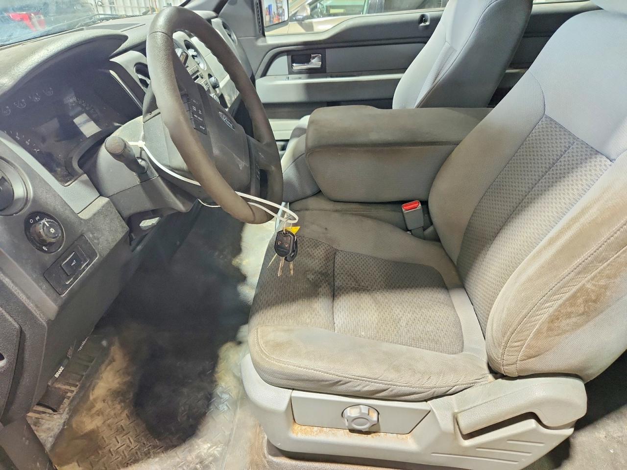 2013 FORD F150
