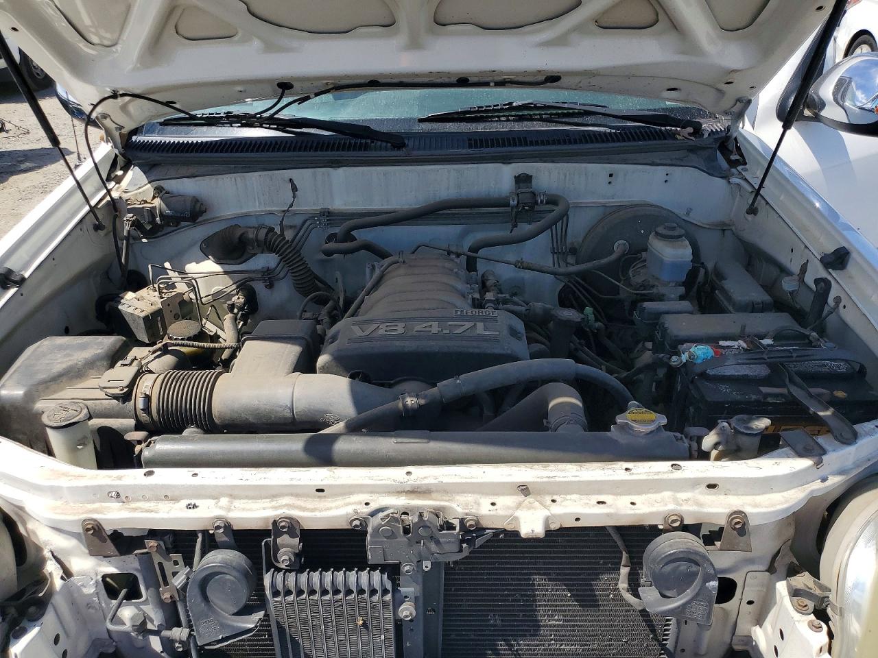 2004 TOYOTA TUNDRA