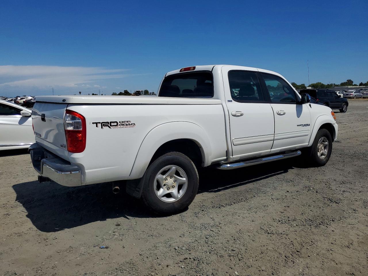 2004 TOYOTA TUNDRA