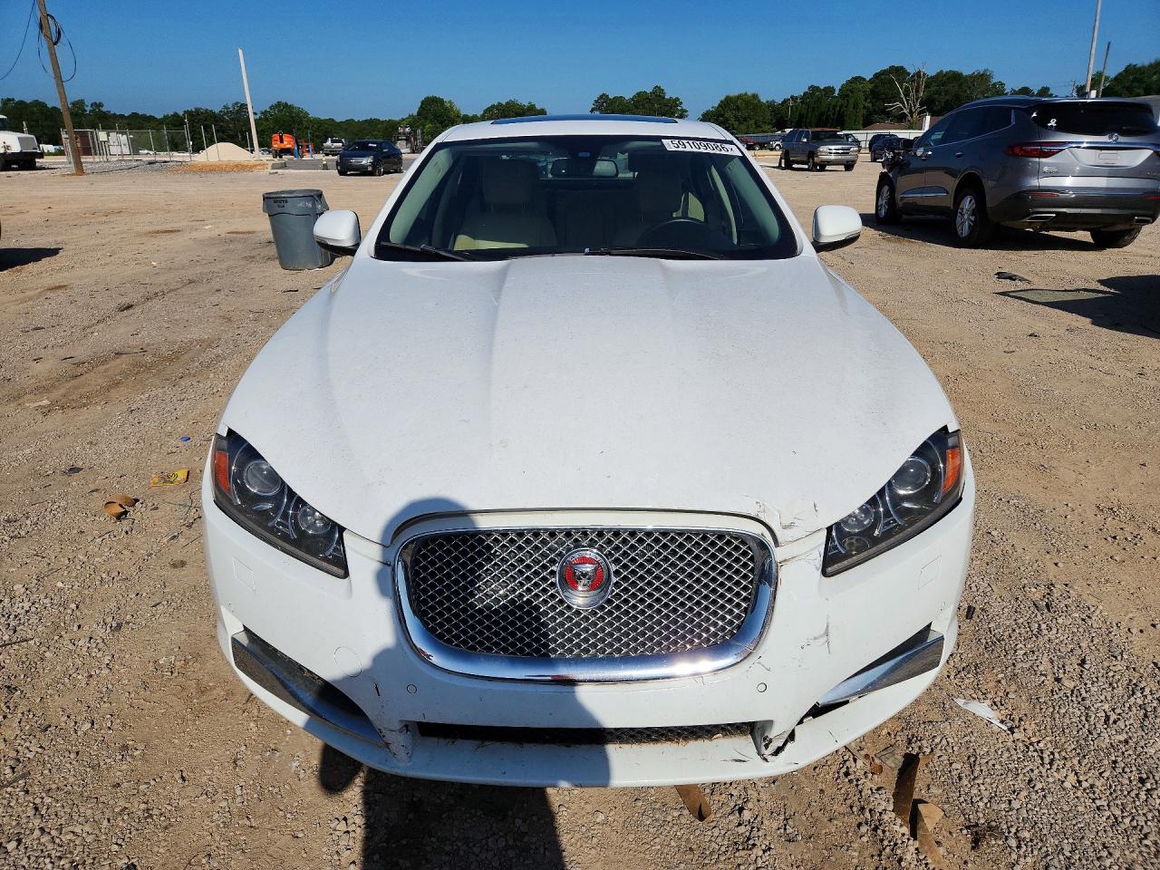2015 JAGUAR XF