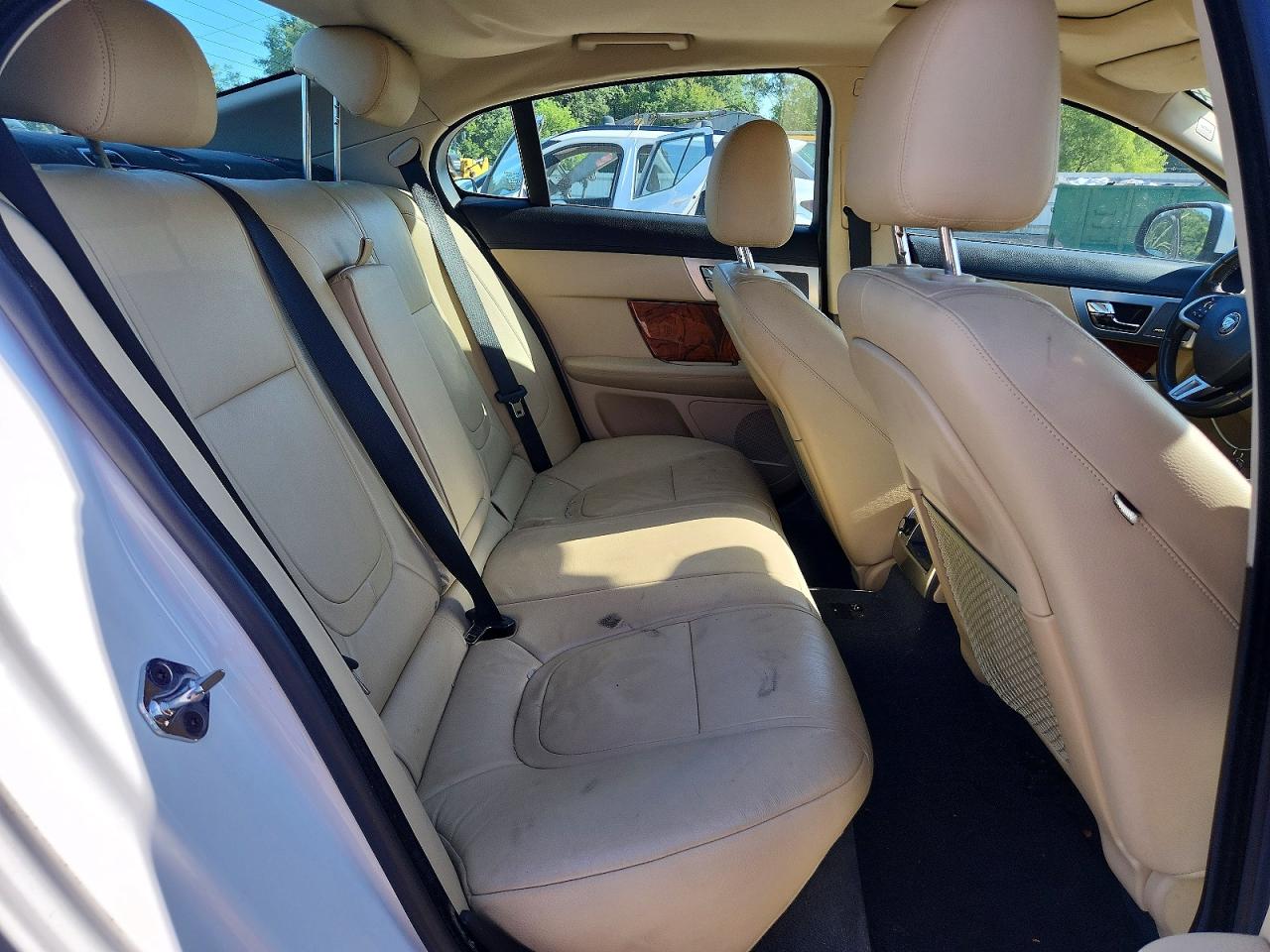 2015 JAGUAR XF