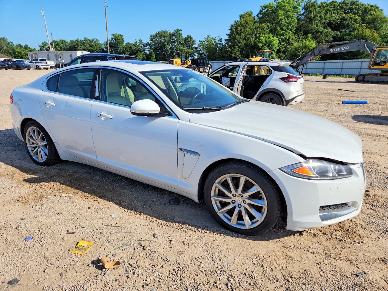 2015 JAGUAR XF