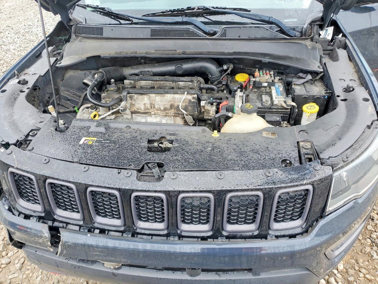 2017 JEEP COMPASS
