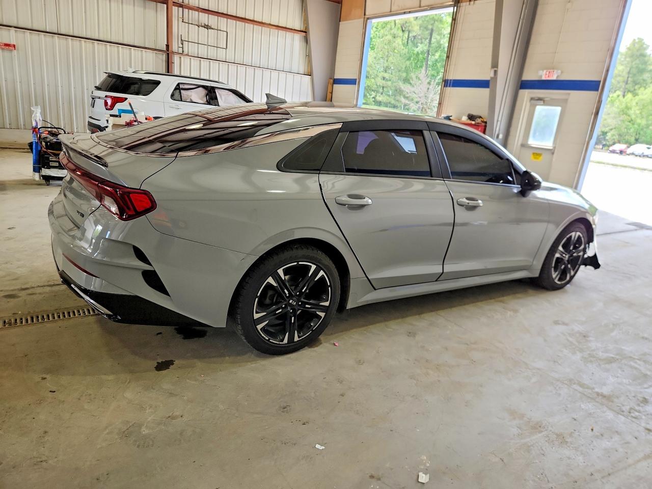 2021 KIA K5