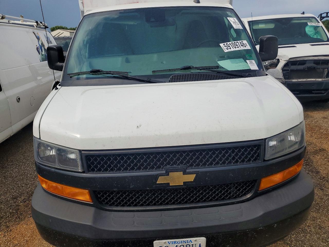 2021 CHEVROLET EXPRESS