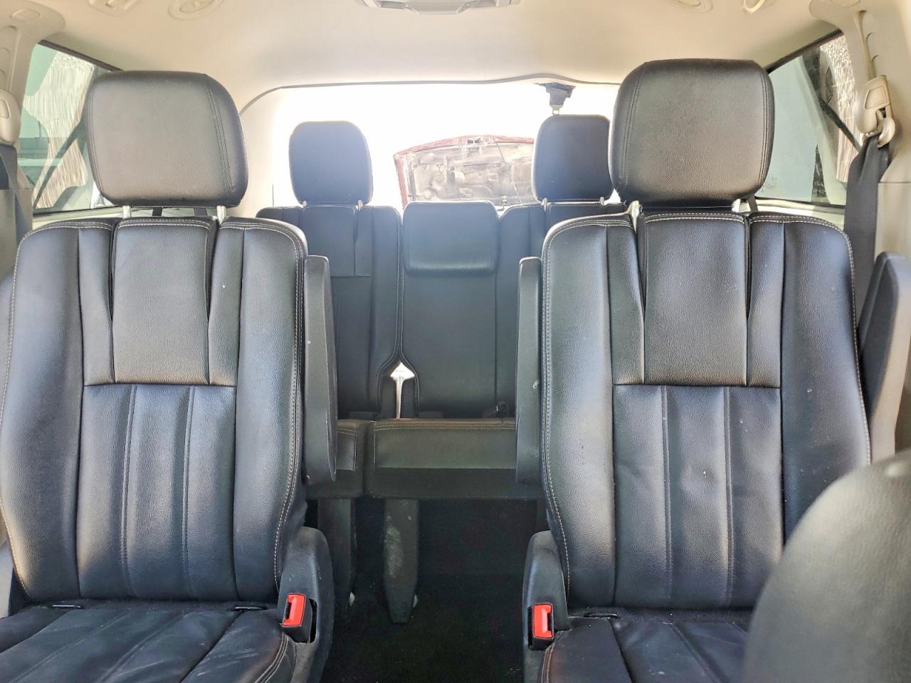 2015 CHRYSLER MINIVAN