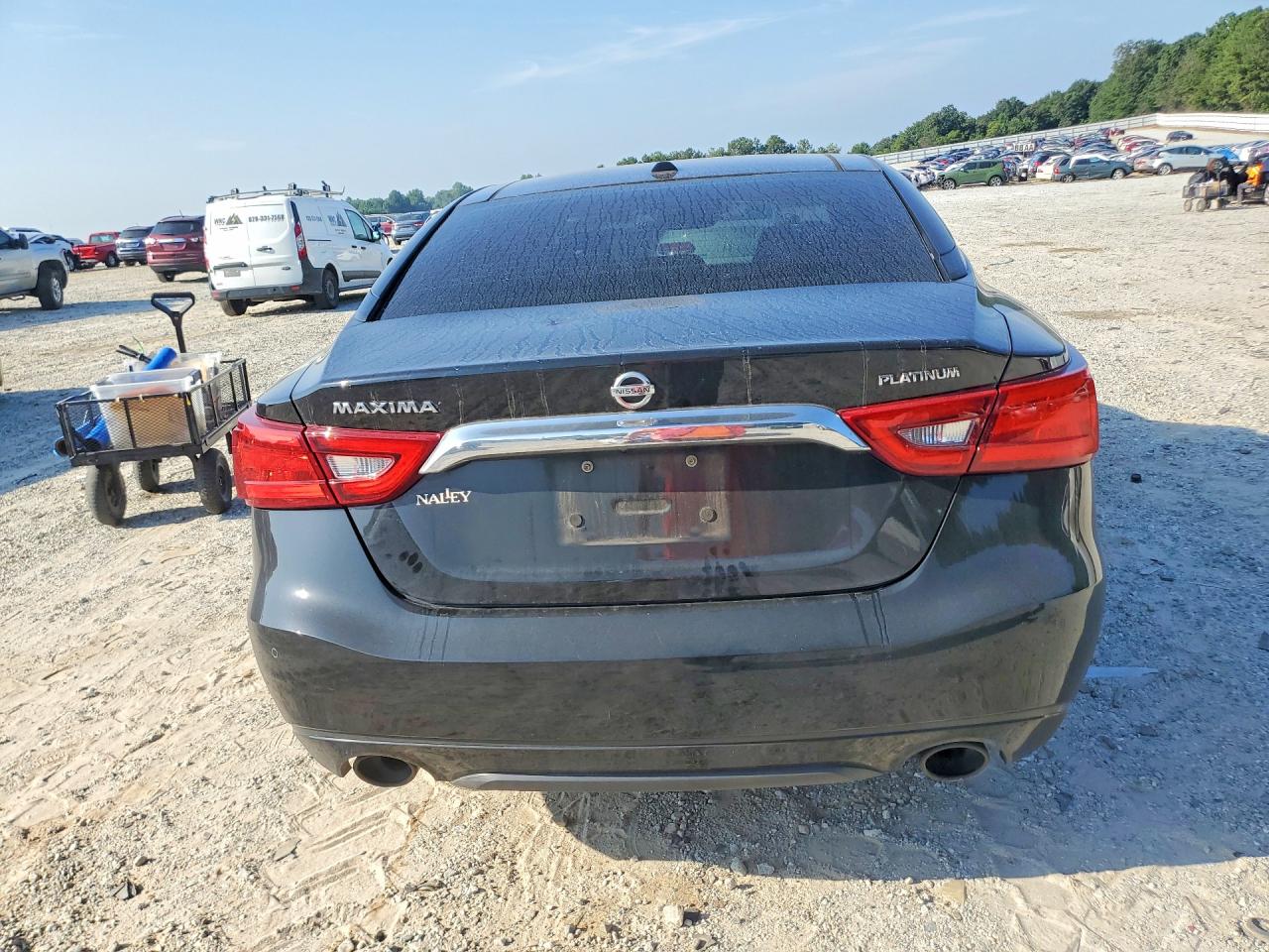 2017 NISSAN MAXIMA
