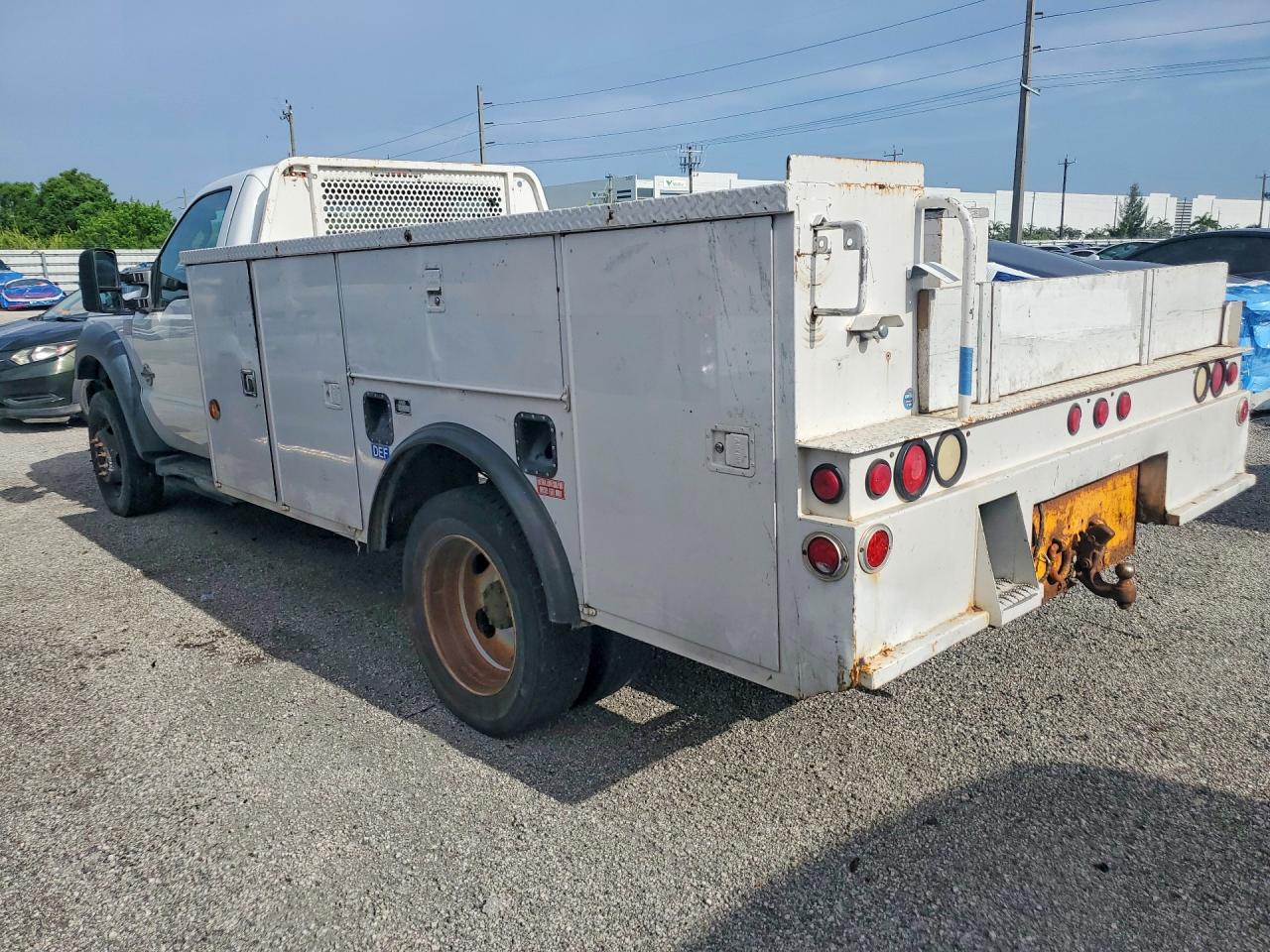 2013 FORD F550