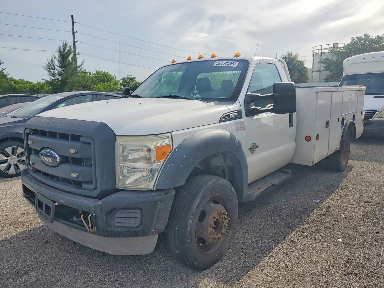 2013 FORD F550