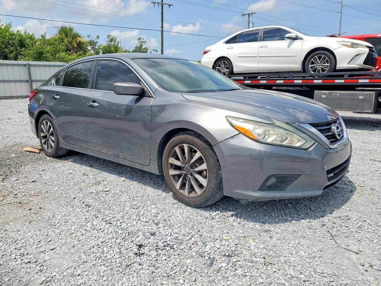 2017 NISSAN ALTIMA