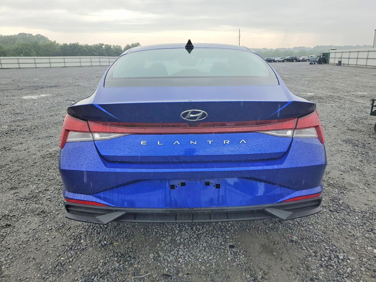 2022 HYUNDAI ELANTRA