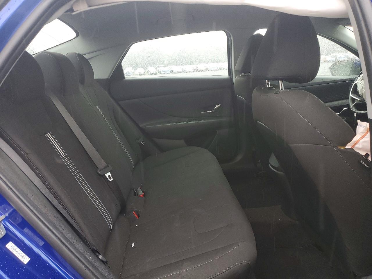 2022 HYUNDAI ELANTRA