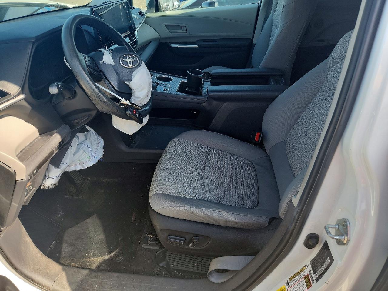 2022 TOYOTA SIENNA