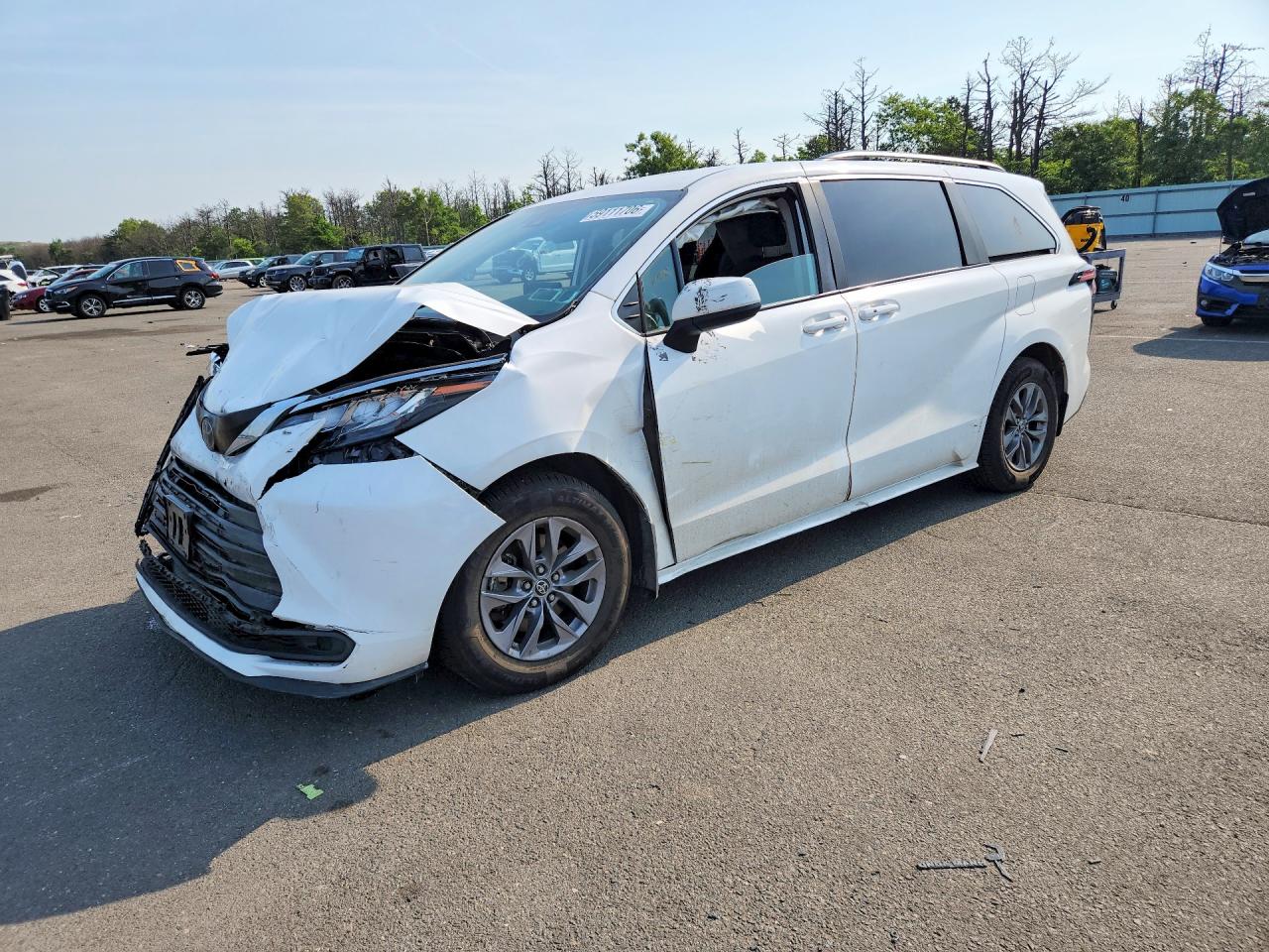 2022 TOYOTA SIENNA