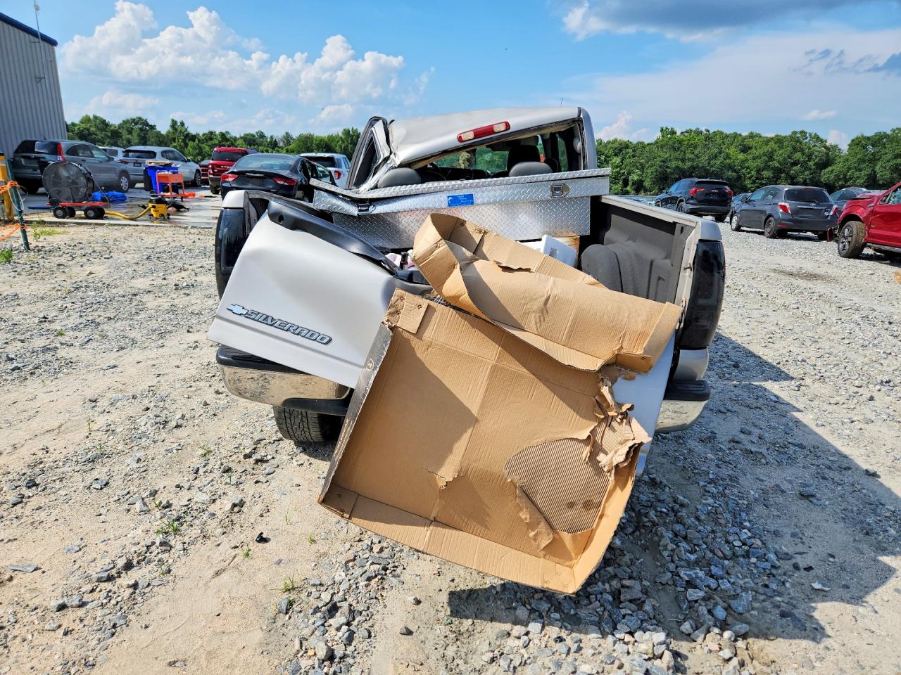 2005 CHEVROLET SILVERADO
