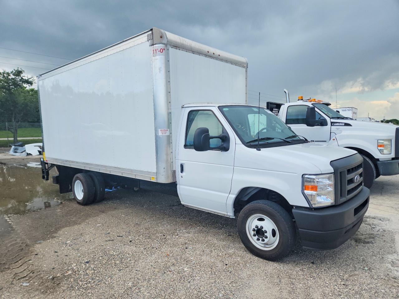 2024 FORD ECONOLINE