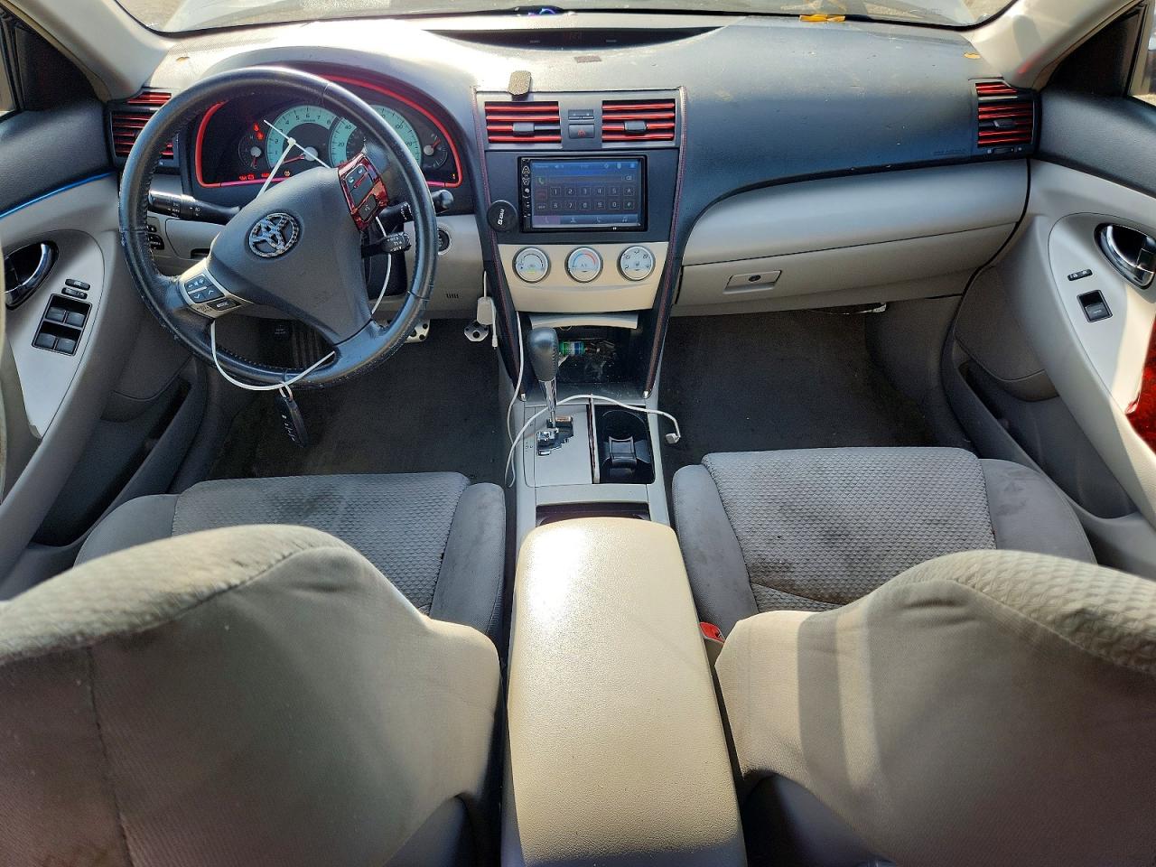 2010 TOYOTA CAMRY