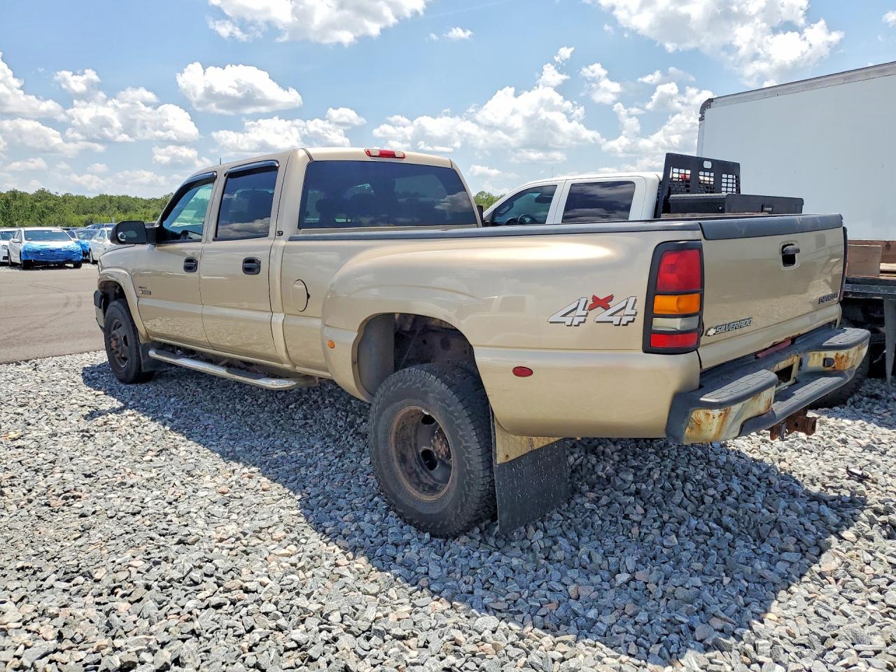 2004 CHEVROLET SILVERADO
