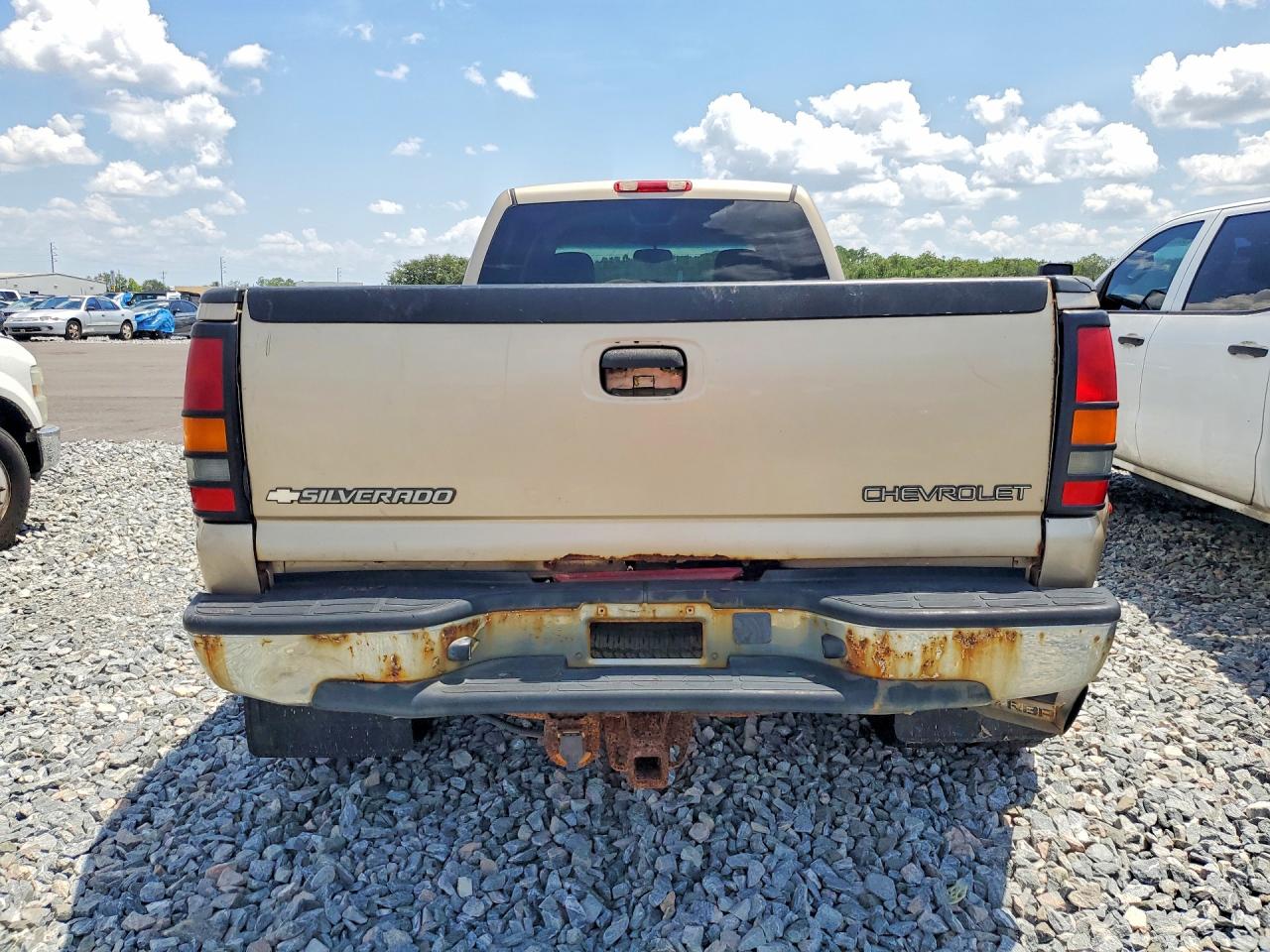 2004 CHEVROLET SILVERADO