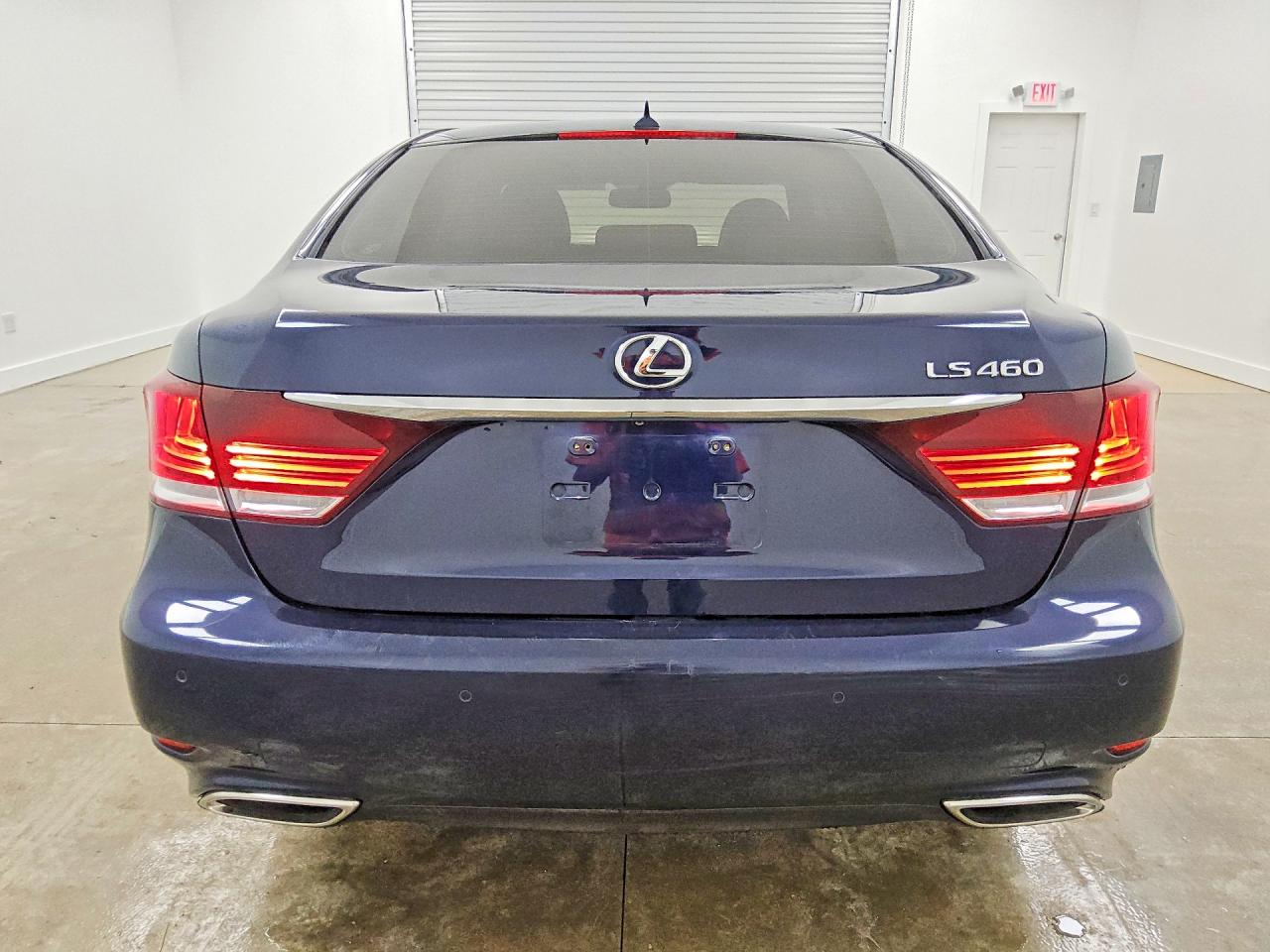2013 LEXUS LS460
