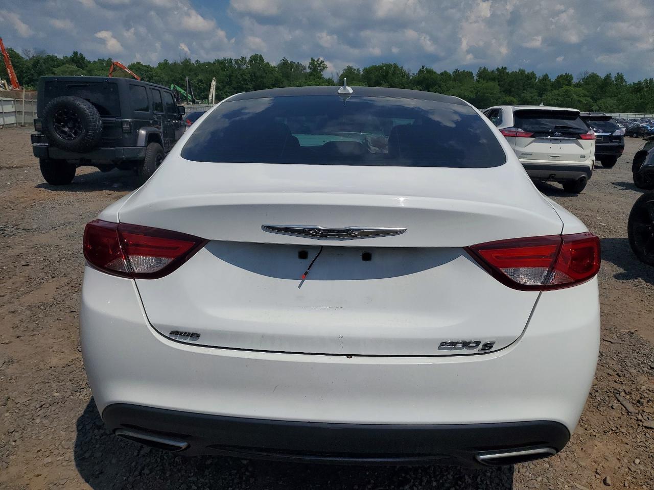 2015 CHRYSLER 200