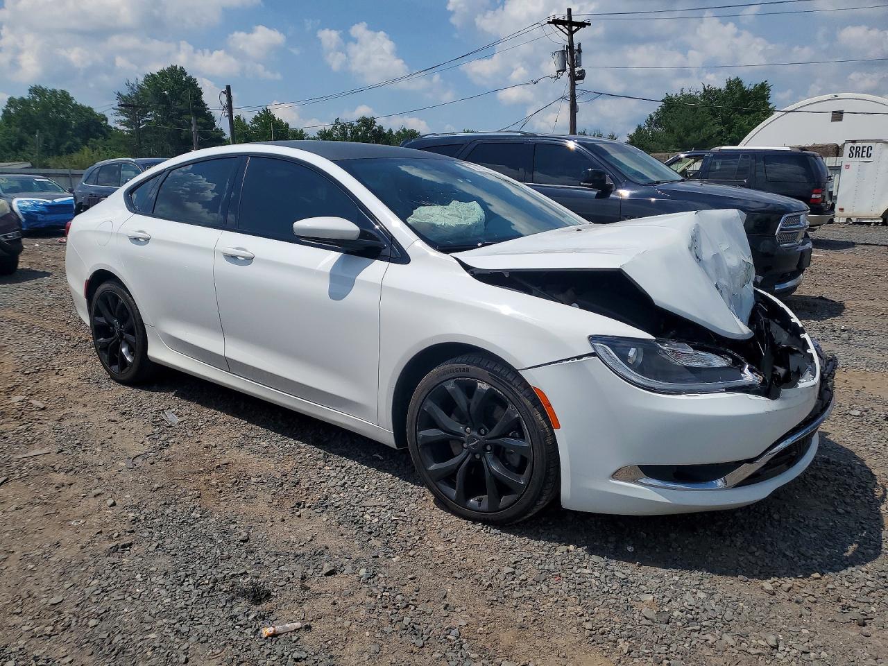 2015 CHRYSLER 200