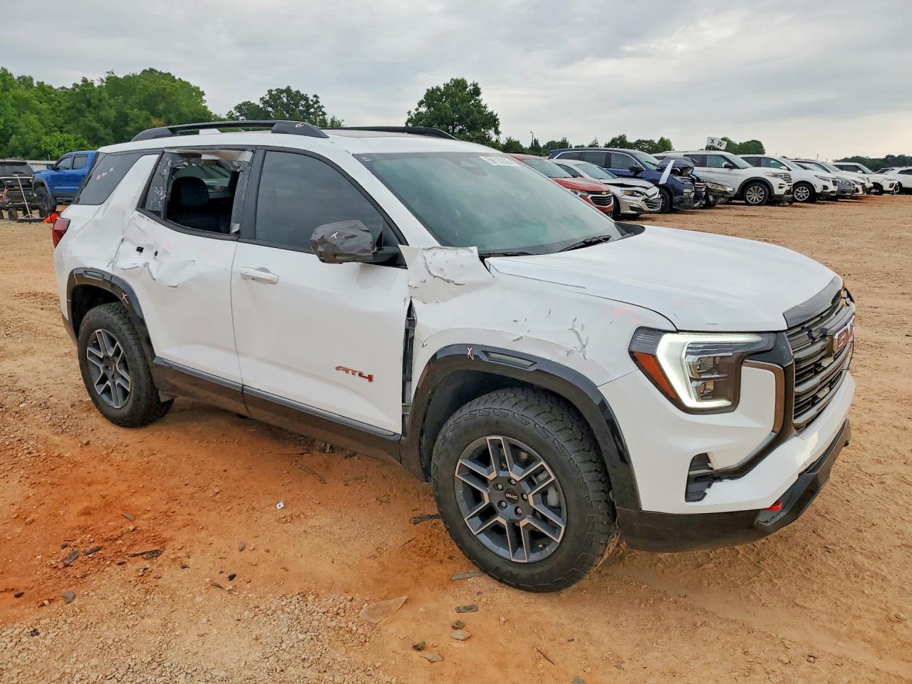2026 GMC TERRAIN