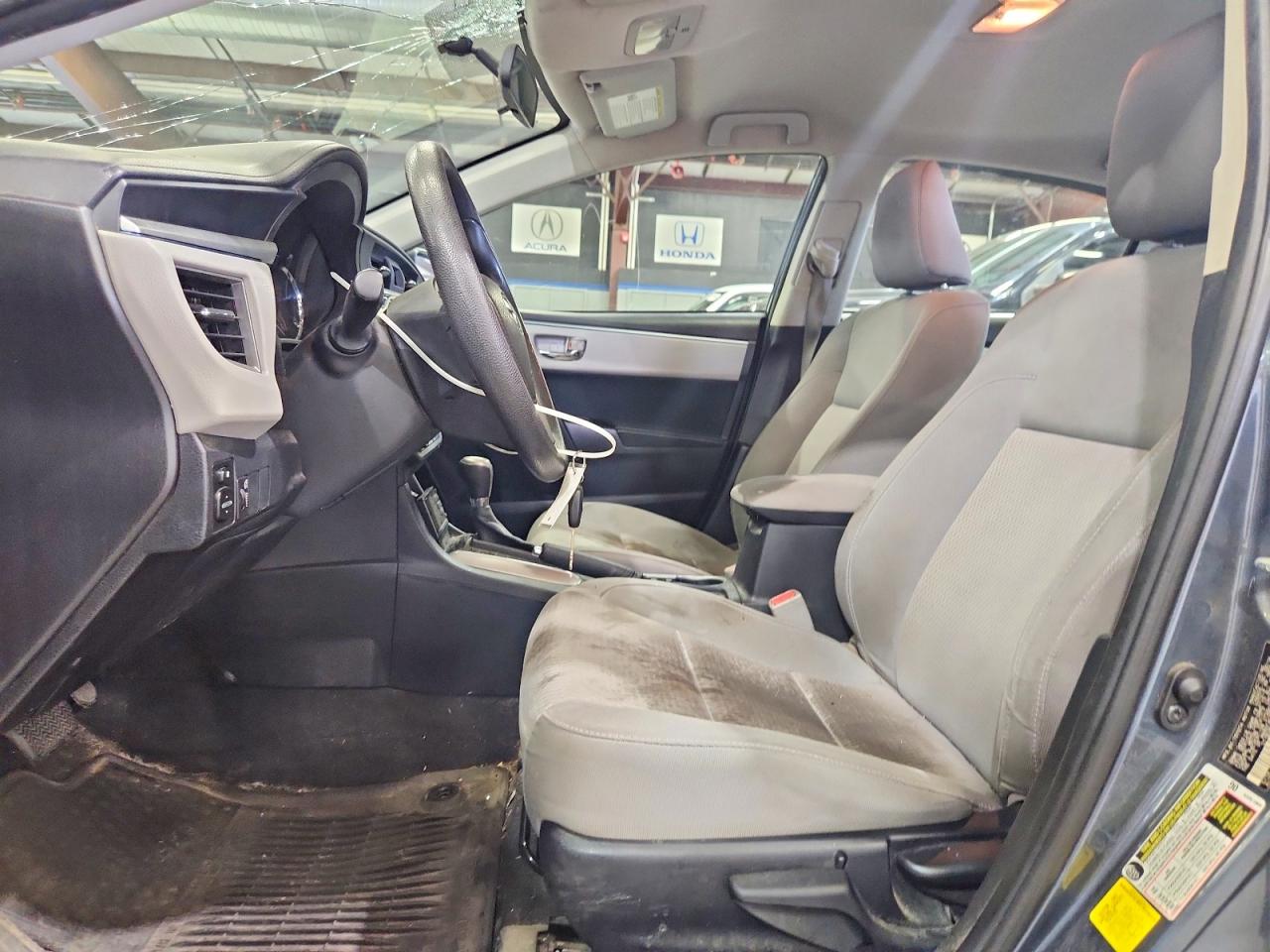2015 TOYOTA COROLLA