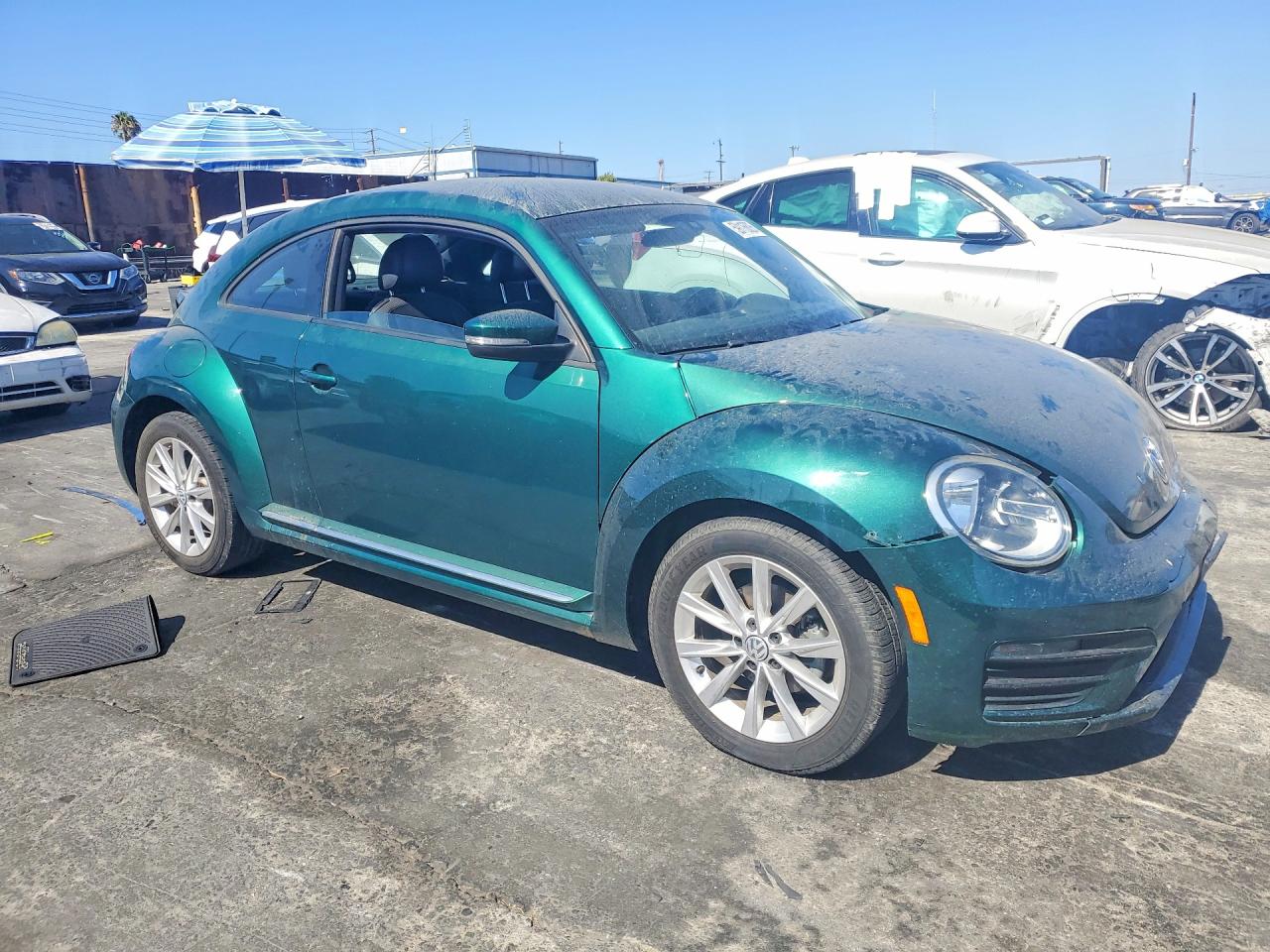 2018 VOLKSWAGEN BEETLE