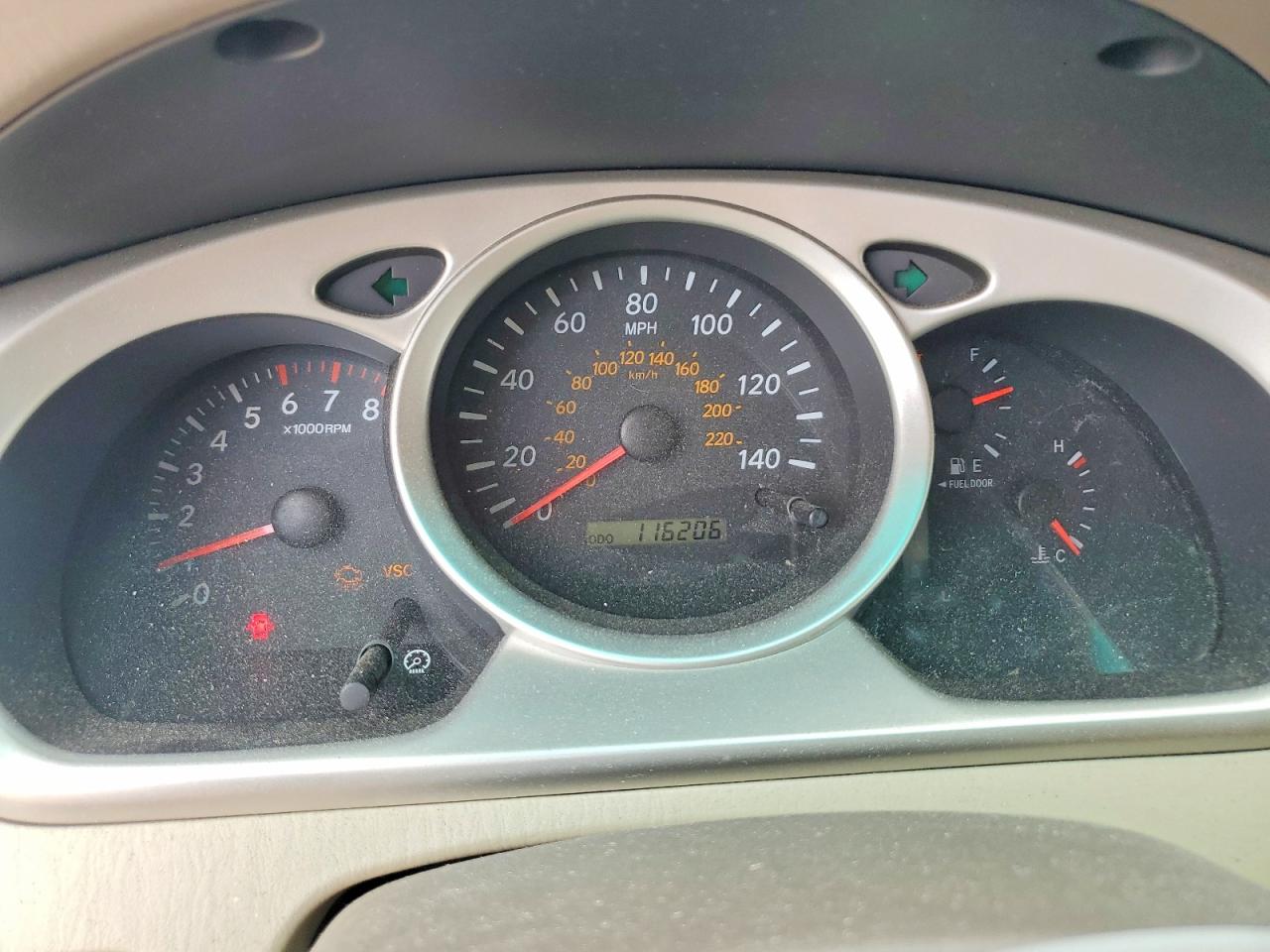 2005 TOYOTA HIGHLANDER