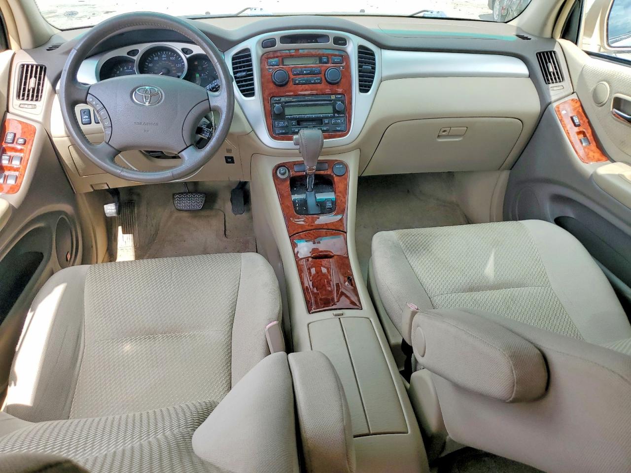 2005 TOYOTA HIGHLANDER