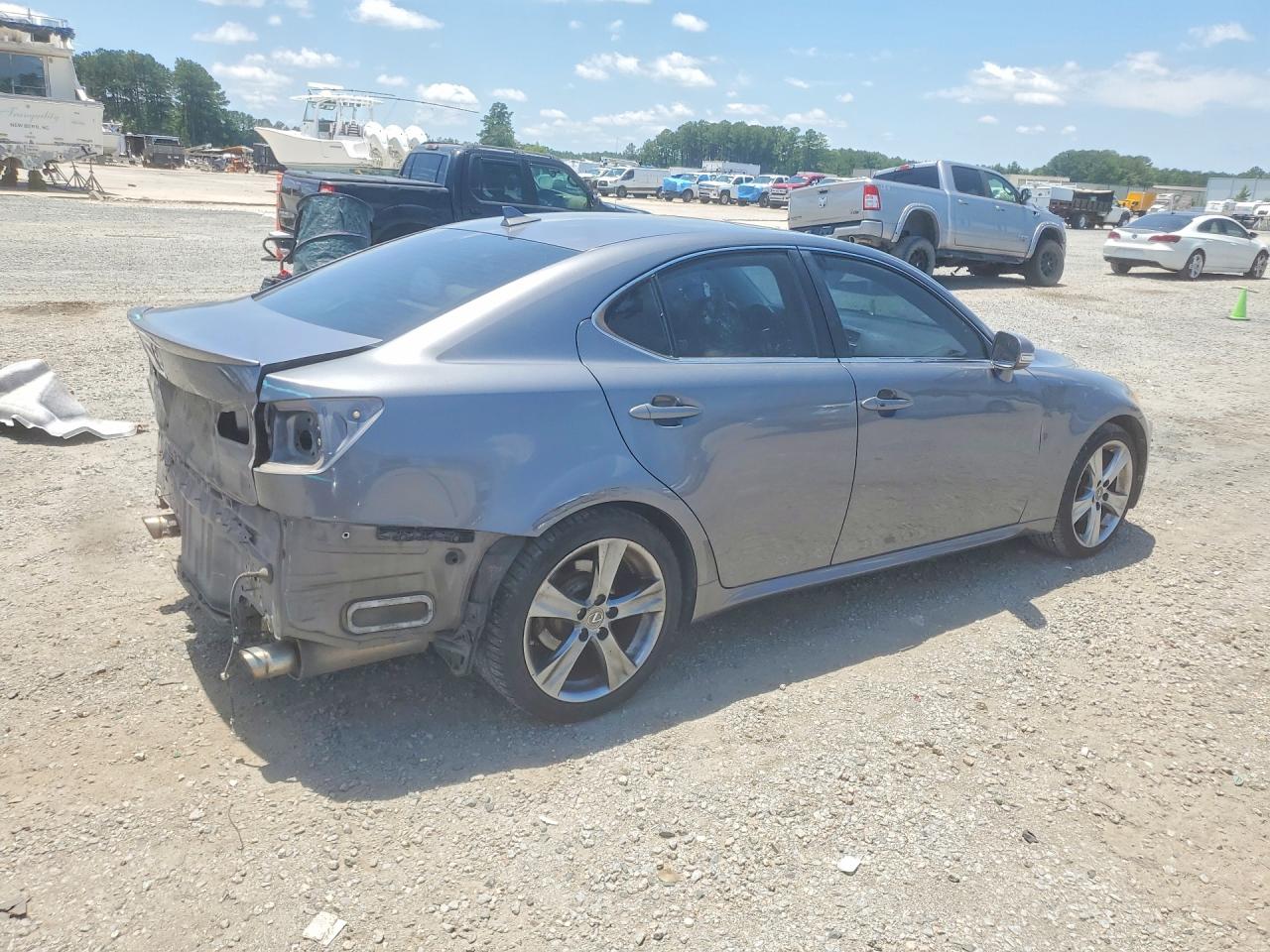 2013 LEXUS IS