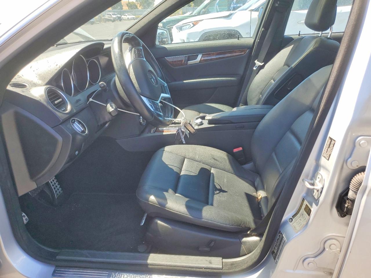 2012 MERCEDES-BENZ C-CLASS