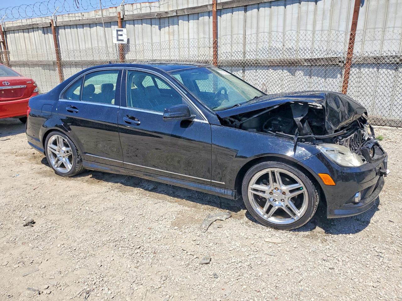 2010 MERCEDES-BENZ C-CLASS