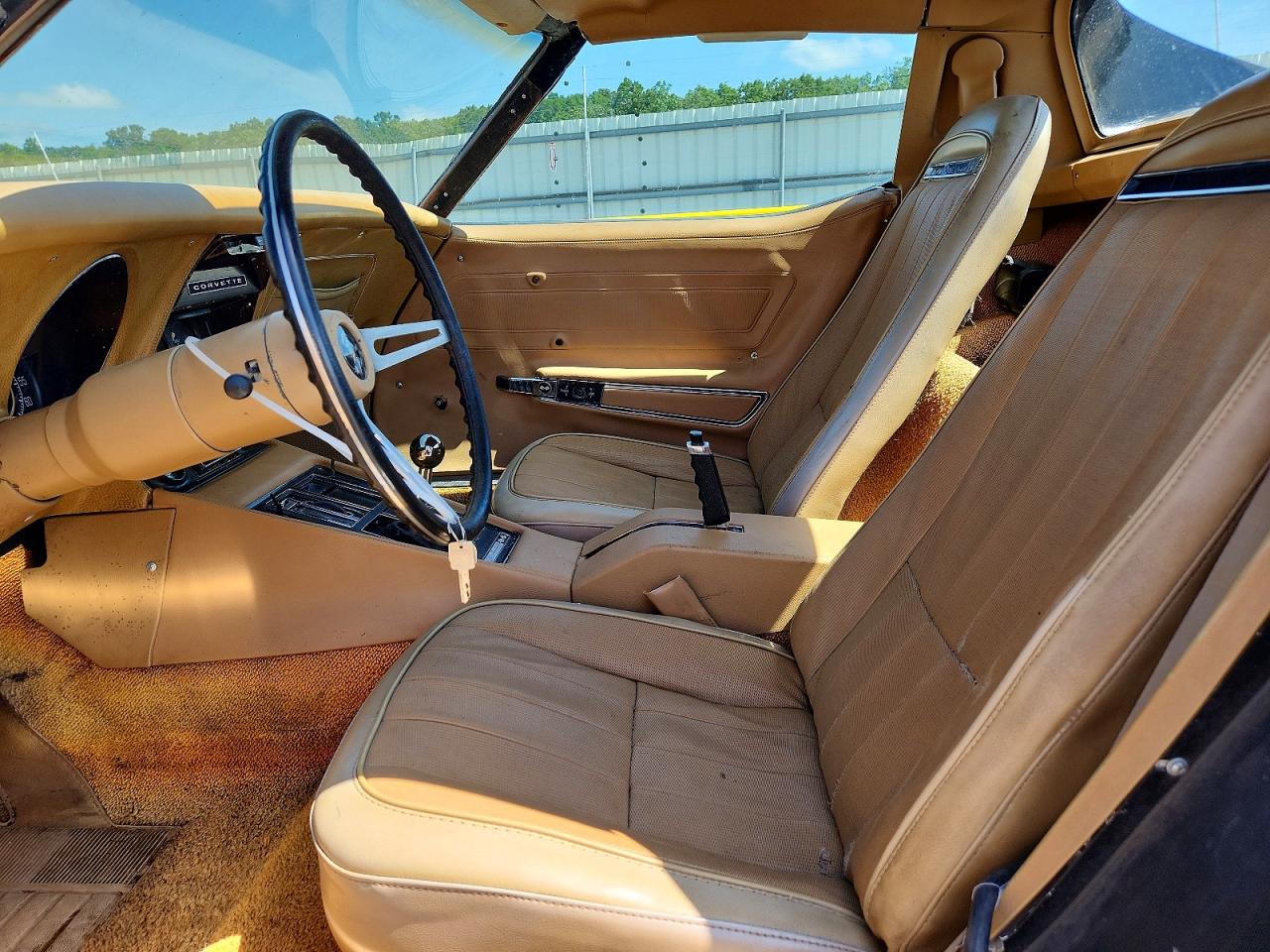 1975 CHEVROLET CORVETTE