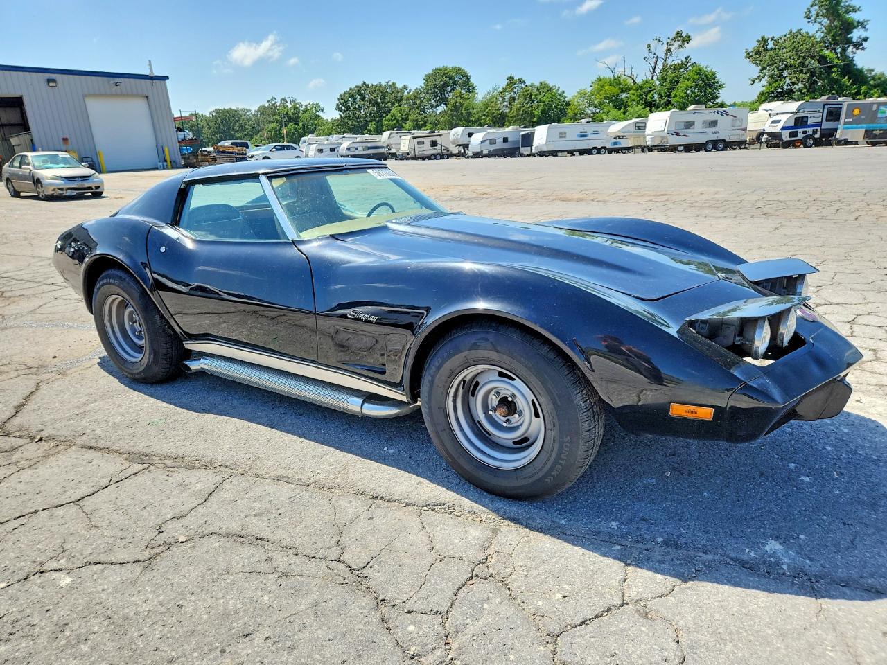 1975 CHEVROLET CORVETTE